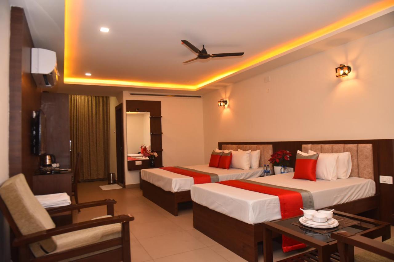 Апартаменти M R Residency Dharwad. Екстер'єр фото