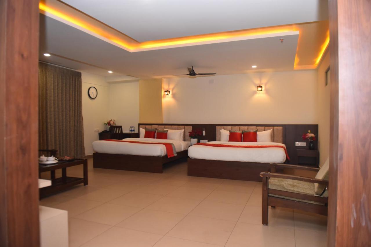 Апартаменти M R Residency Dharwad. Екстер'єр фото