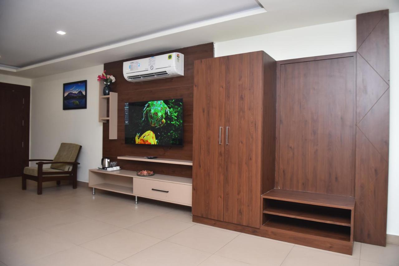 Апартаменти M R Residency Dharwad. Екстер'єр фото