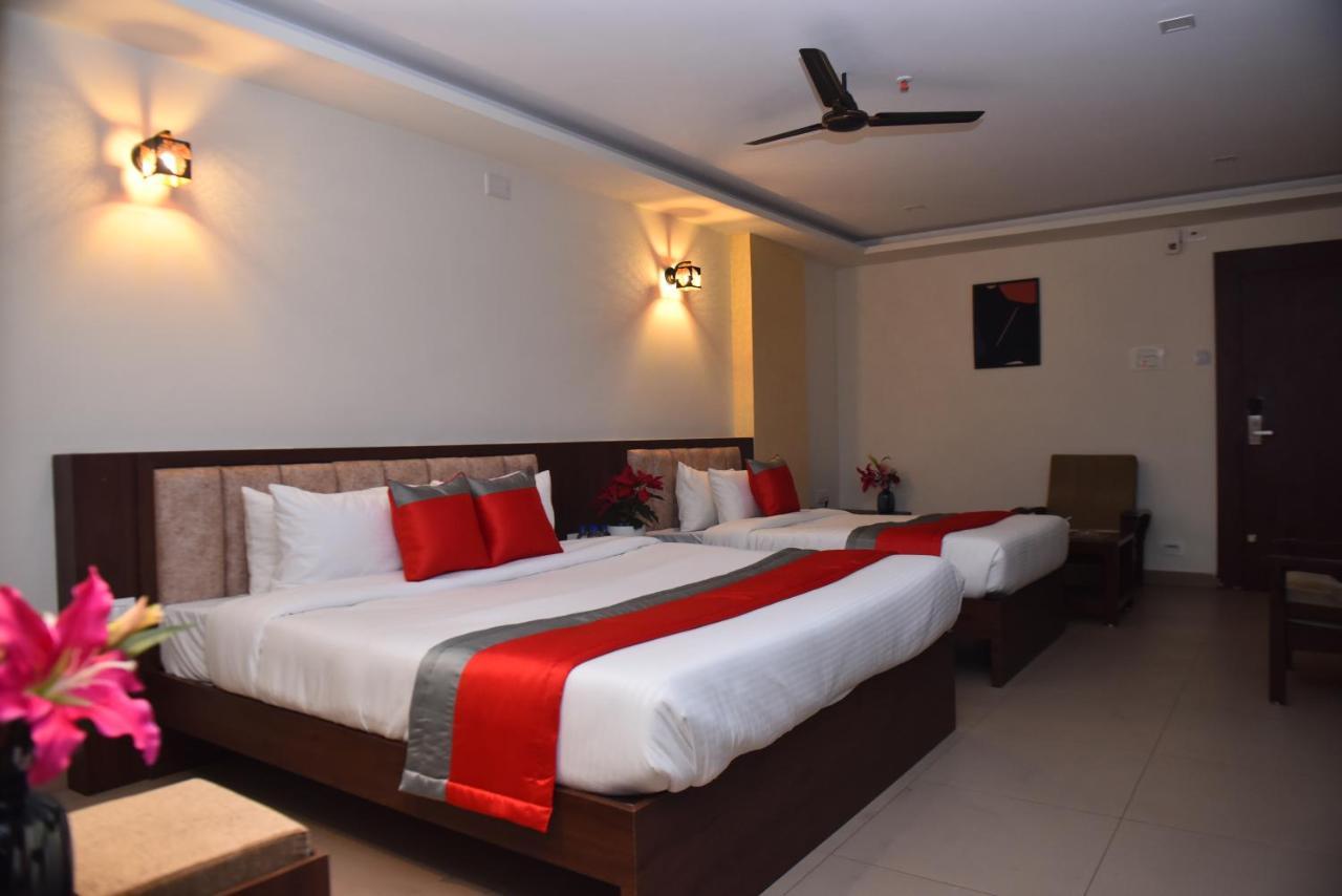 Апартаменти M R Residency Dharwad. Екстер'єр фото