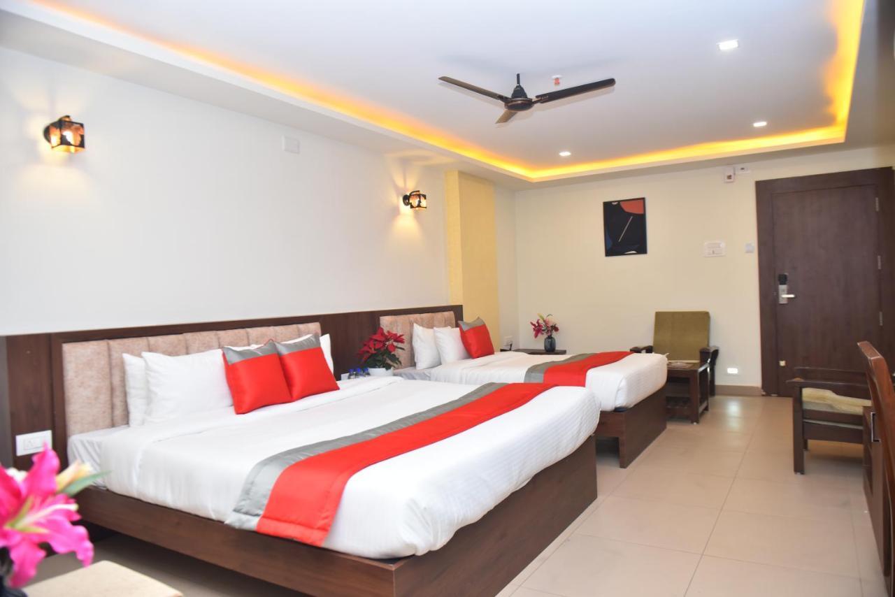Апартаменти M R Residency Dharwad. Екстер'єр фото