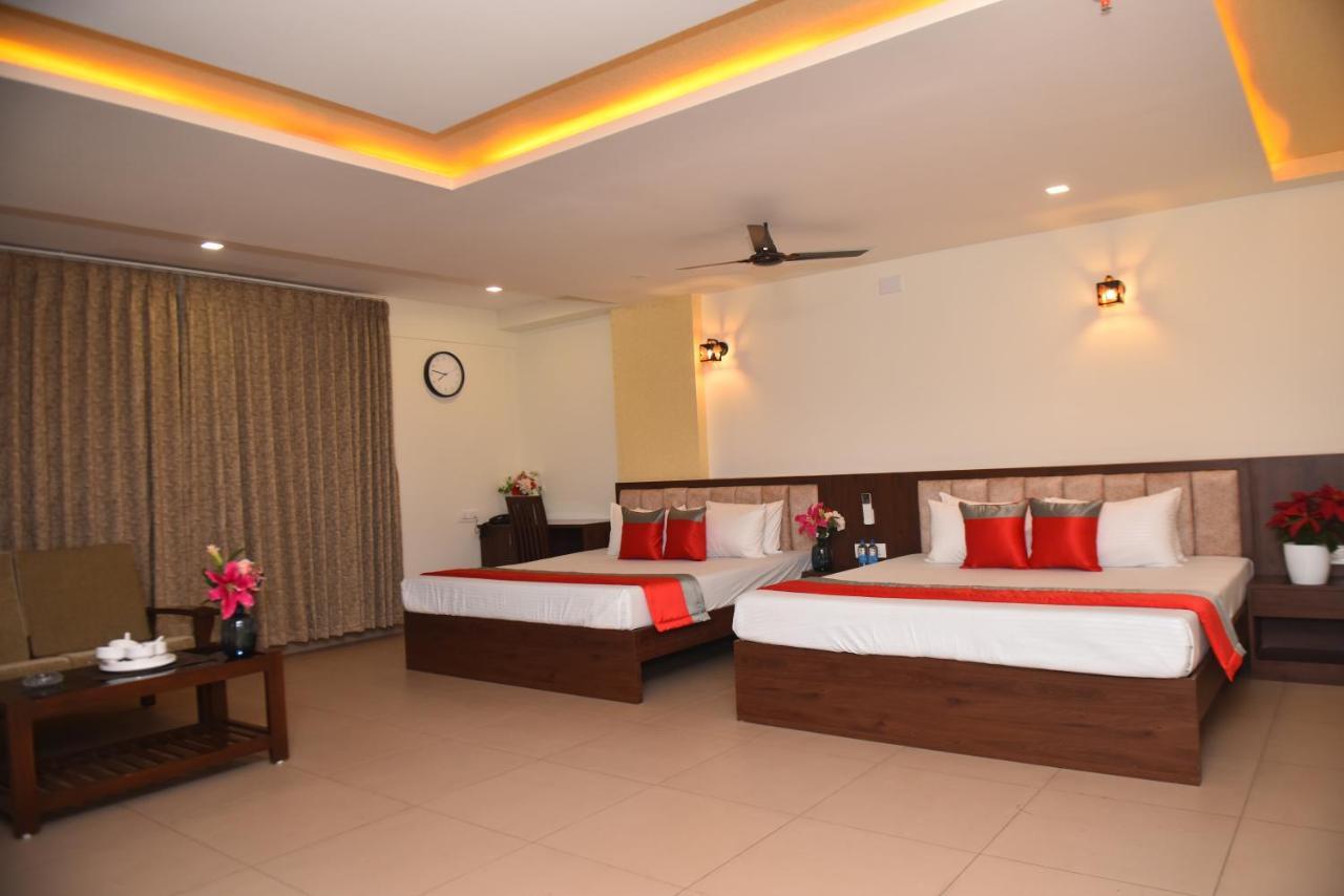 Апартаменти M R Residency Dharwad. Екстер'єр фото